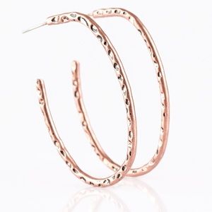paparazzi Jewelry - ❤️Slim Hammered Hoops paparazzi Jewelry - ❤️Slim Hammered Hoops